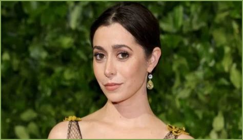Cristin Milioti Height, Weight, Body Measurements, Bra Size, Shoe Size